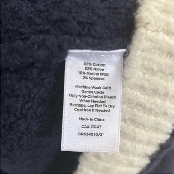 TALBOTS Boucle dipped sweater cardigan button down navy blue, white - Picture 7 of 11